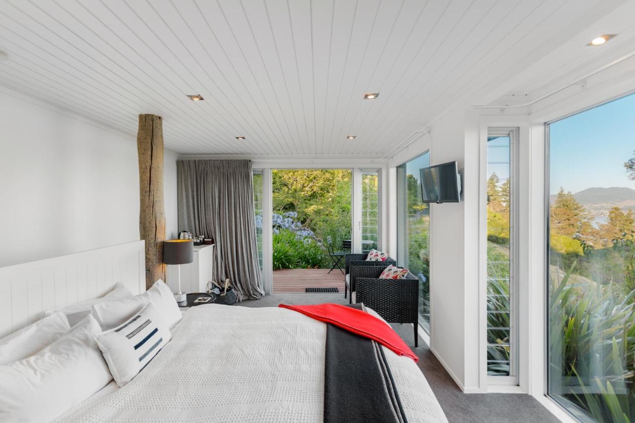 Acacia Cliffs Lodge Taupo Bagian luar foto