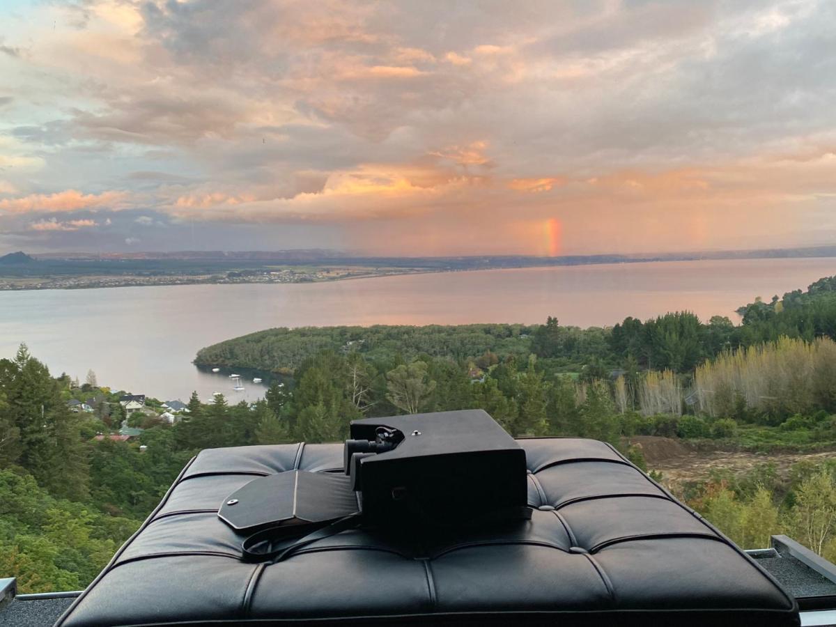Acacia Cliffs Lodge Taupo Bagian luar foto