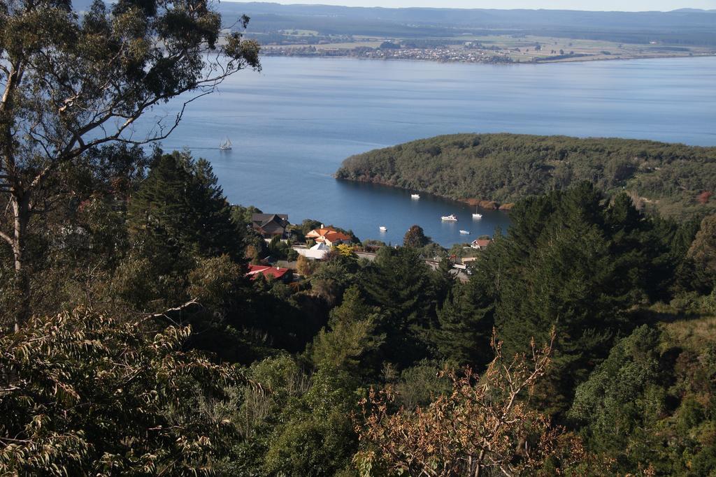 Acacia Cliffs Lodge Taupo Bagian luar foto