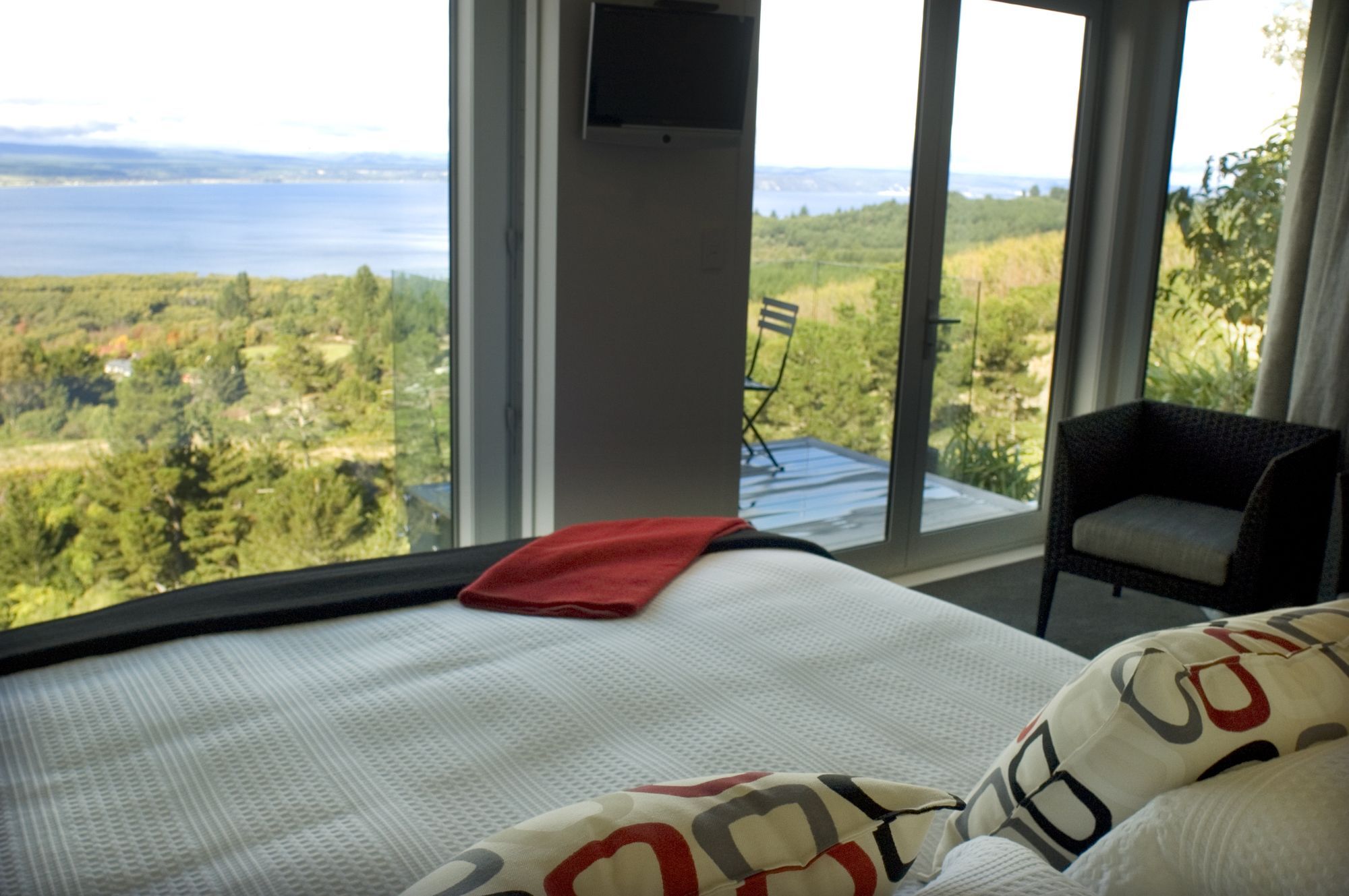 Acacia Cliffs Lodge Taupo Bagian luar foto